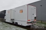 902063 uitschuifbare trap achteraan inkom